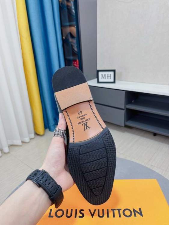 Picture of Louis Vuitton Shoes _SKULVsz38-45mnf017814088